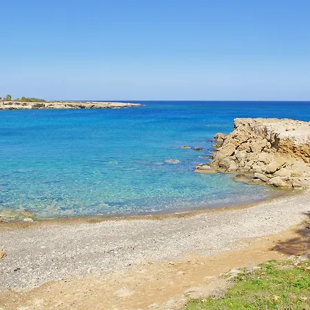 Amber - Coralli Beachfront Appartement *