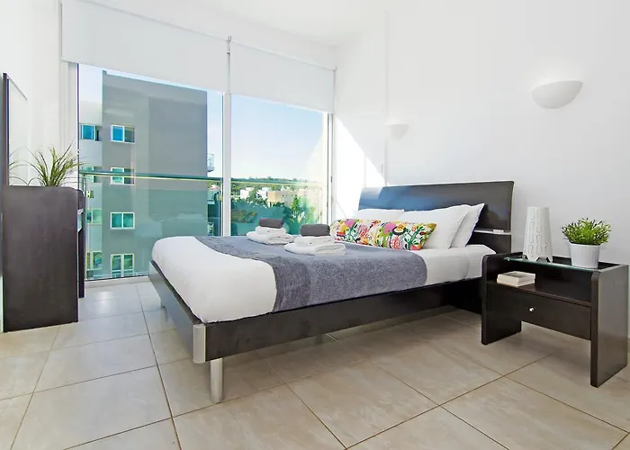 Amber - Coralli Beachfront 公寓 *